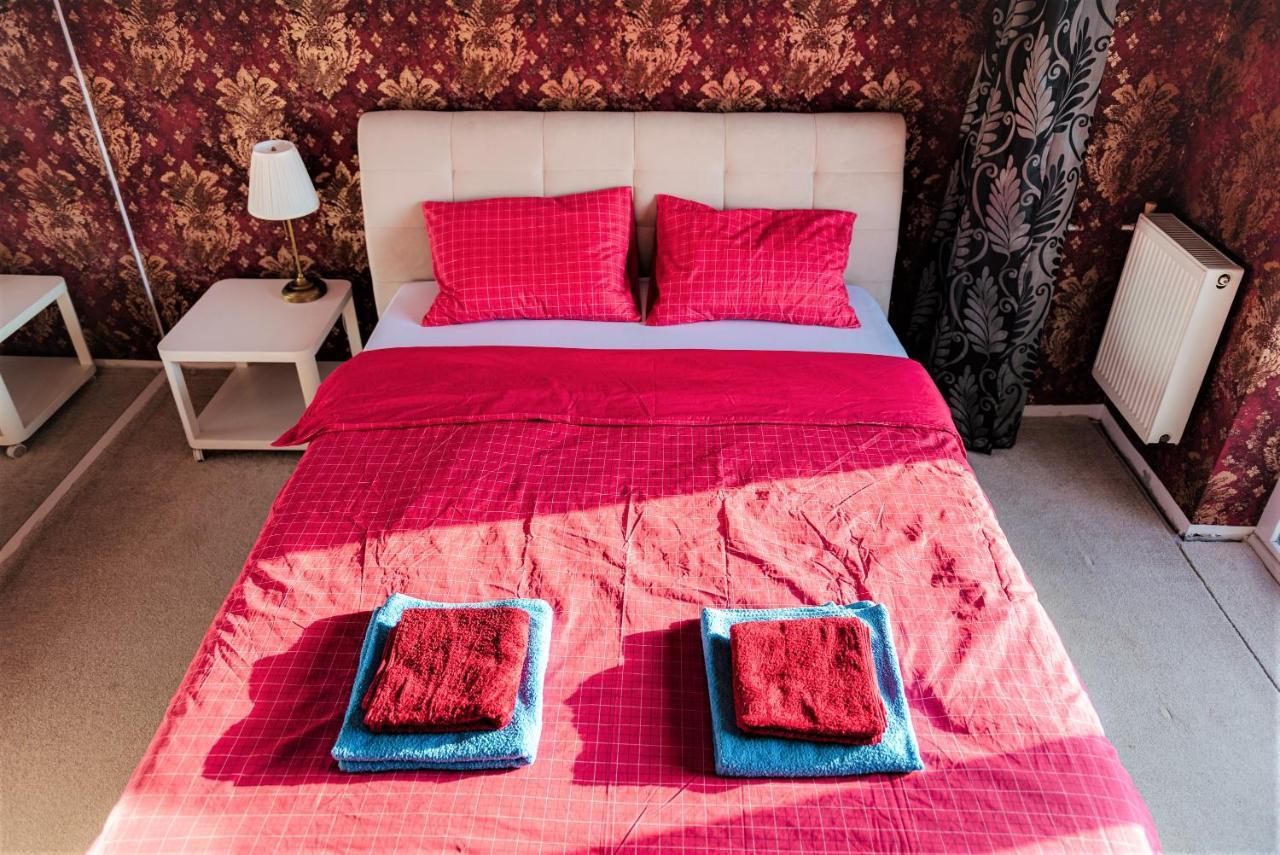 בוקרשט Parliament Marriott Unirii Square 5 Bedrooms Luxury Apartment Old Town מראה חיצוני תמונה